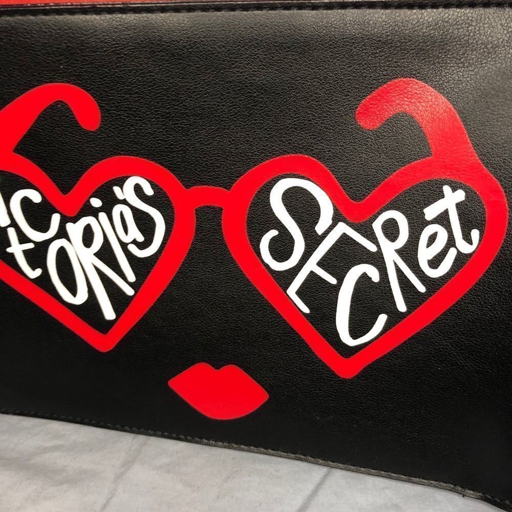 Victoria’s Secret TOO GLAM TO GIVE A D*** wristlet - Picture 3 of 11